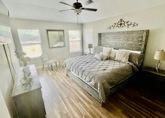 My Enchanted And Cozy Home, Lackland Afb, Sea World, Confortable