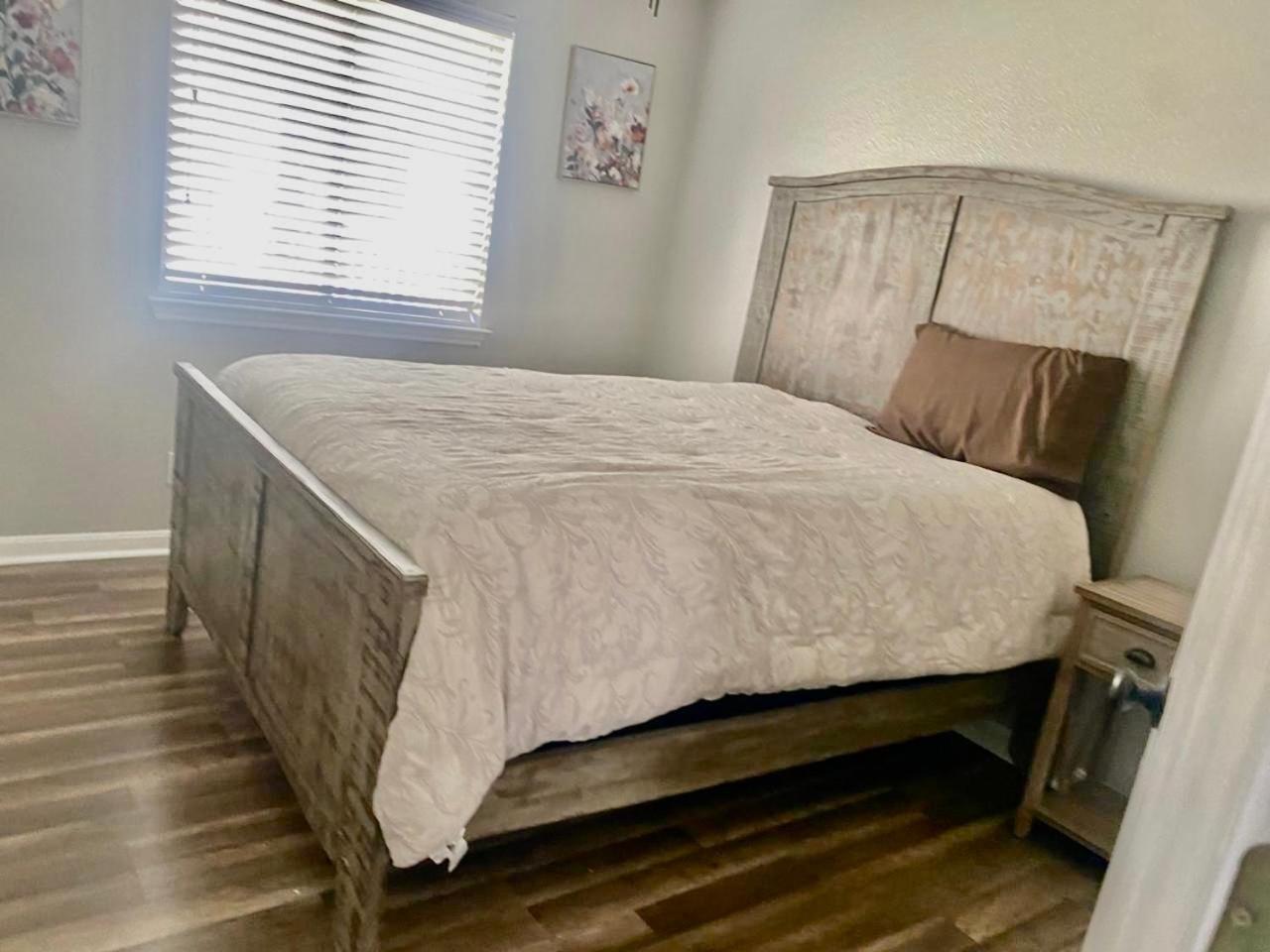 My Enchanted And Cozy Home, Lackland Afb, Sea World, Confortable San Antonio