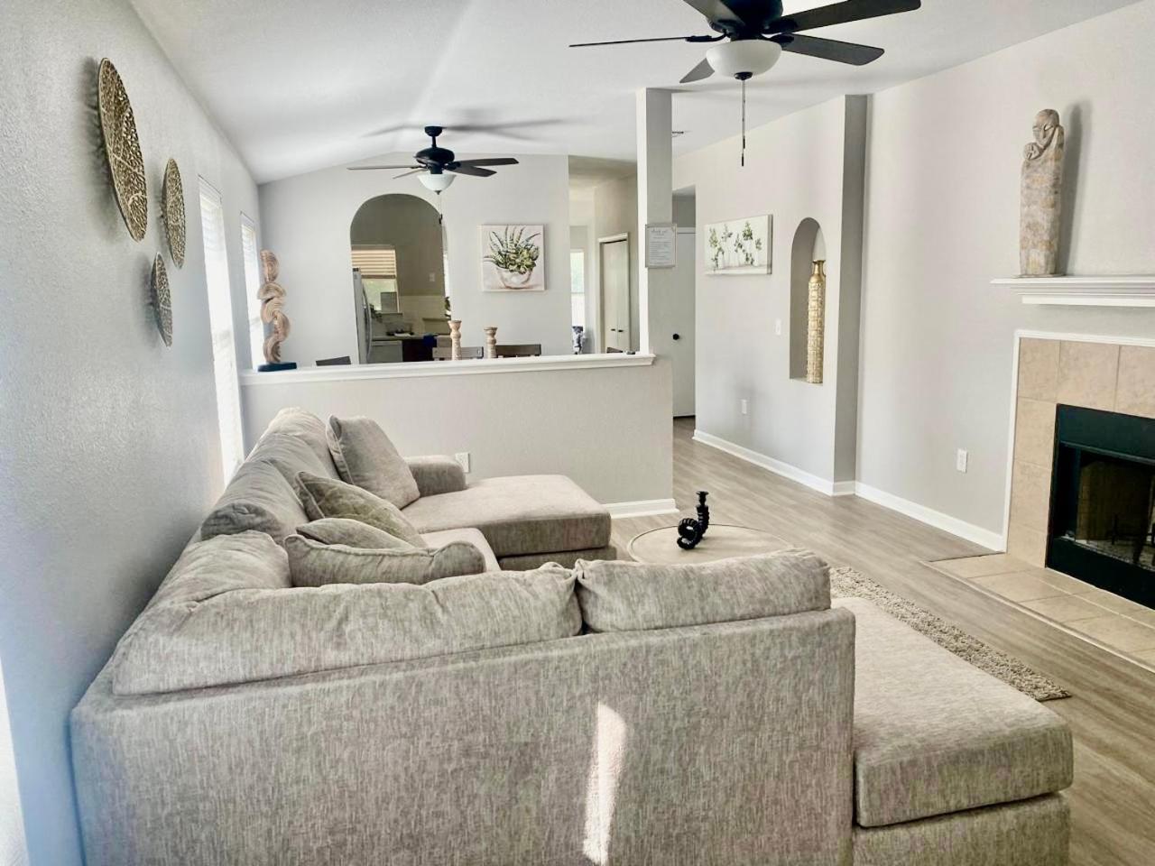 My Enchanted And Cozy Home, Lackland Afb, Sea World, Confortable Villa