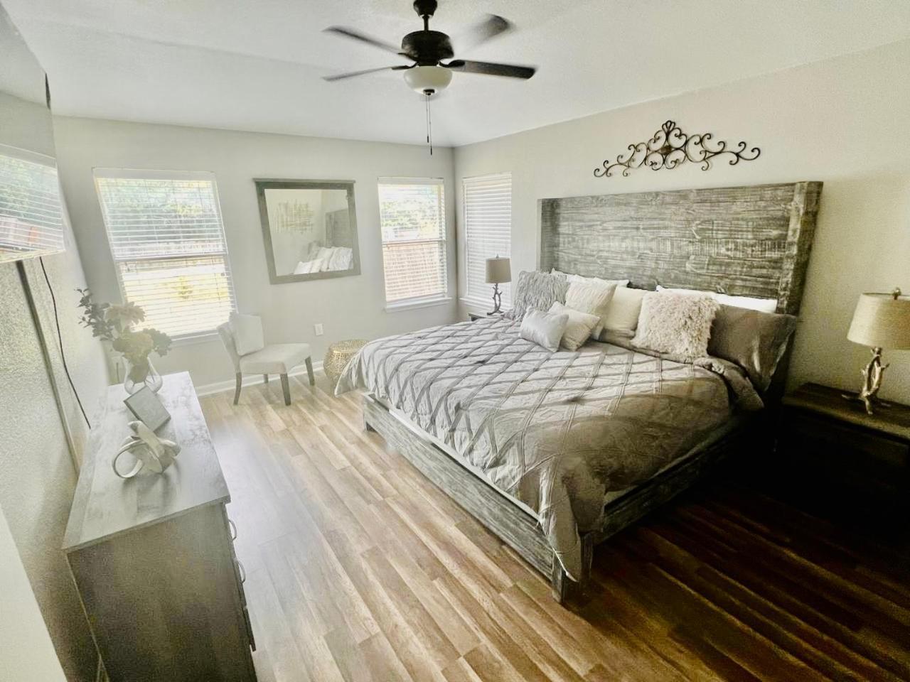 My Enchanted And Cozy Home, Lackland Afb, Sea World, Confortable *